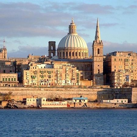 Luxurious 2Br Apartment In Valletta Bagian luar foto