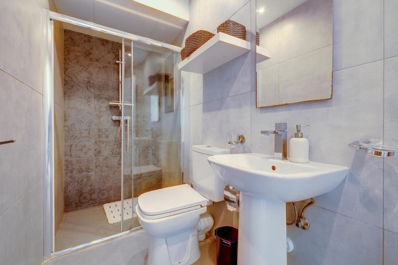 Luxurious 2Br Apartment In Valletta Bagian luar foto