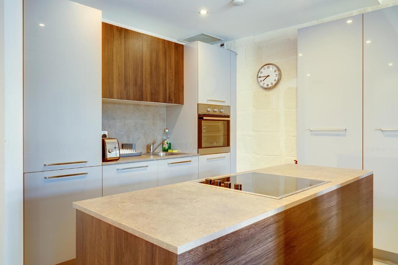 Luxurious 2Br Apartment In Valletta Bagian luar foto